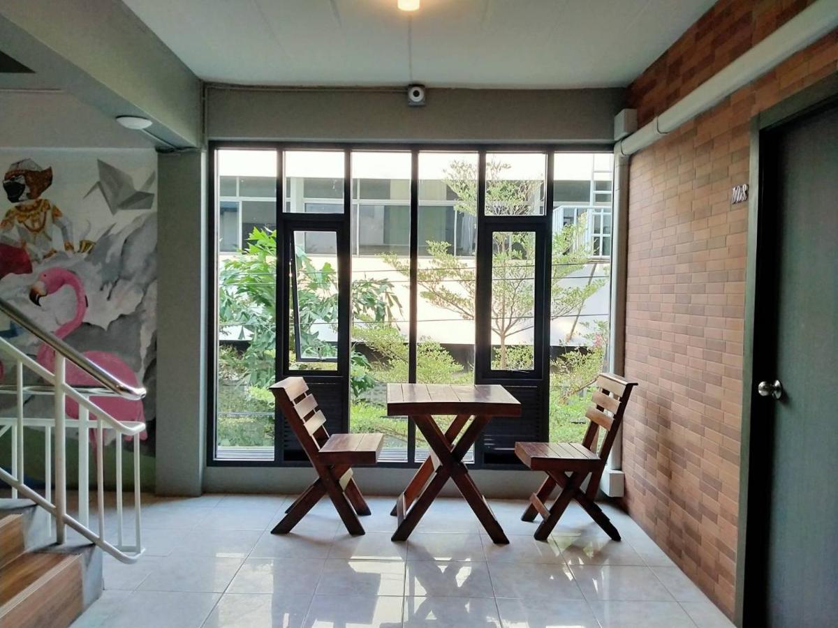 曼谷 Bbhouse Rambuttri 2酒店 外观 照片